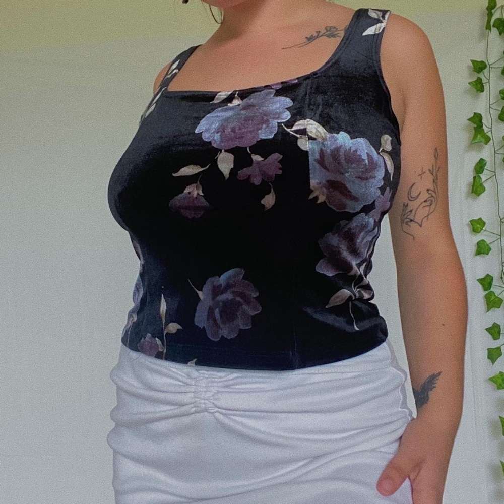 CALIFORNIA GROWN vintage & unique velour vest style tank!